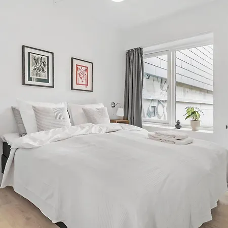 Amazing 2br W Balcony In The Heart Of Århus