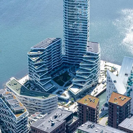 Amazing 2br W Balcony In The Heart Of