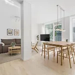 아파트 Amazing 2br W Balcony In The Heart Of *